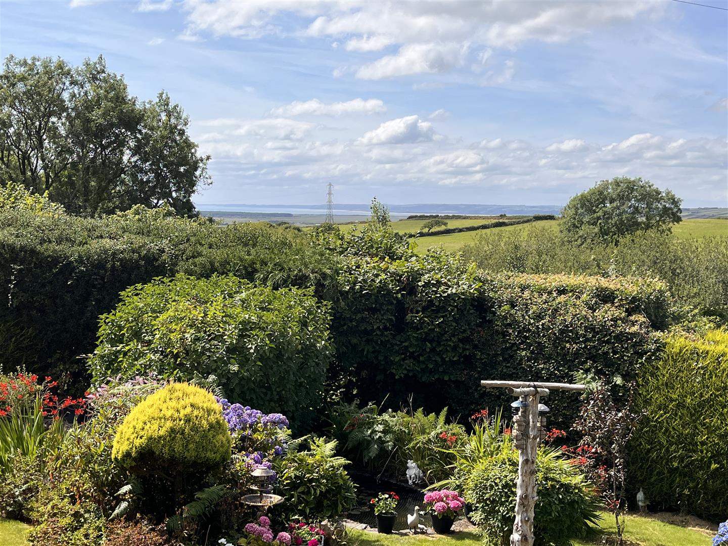 Heol Waunyclun, Llanelli, Kidwelly, SA17 4BR Property for Sale